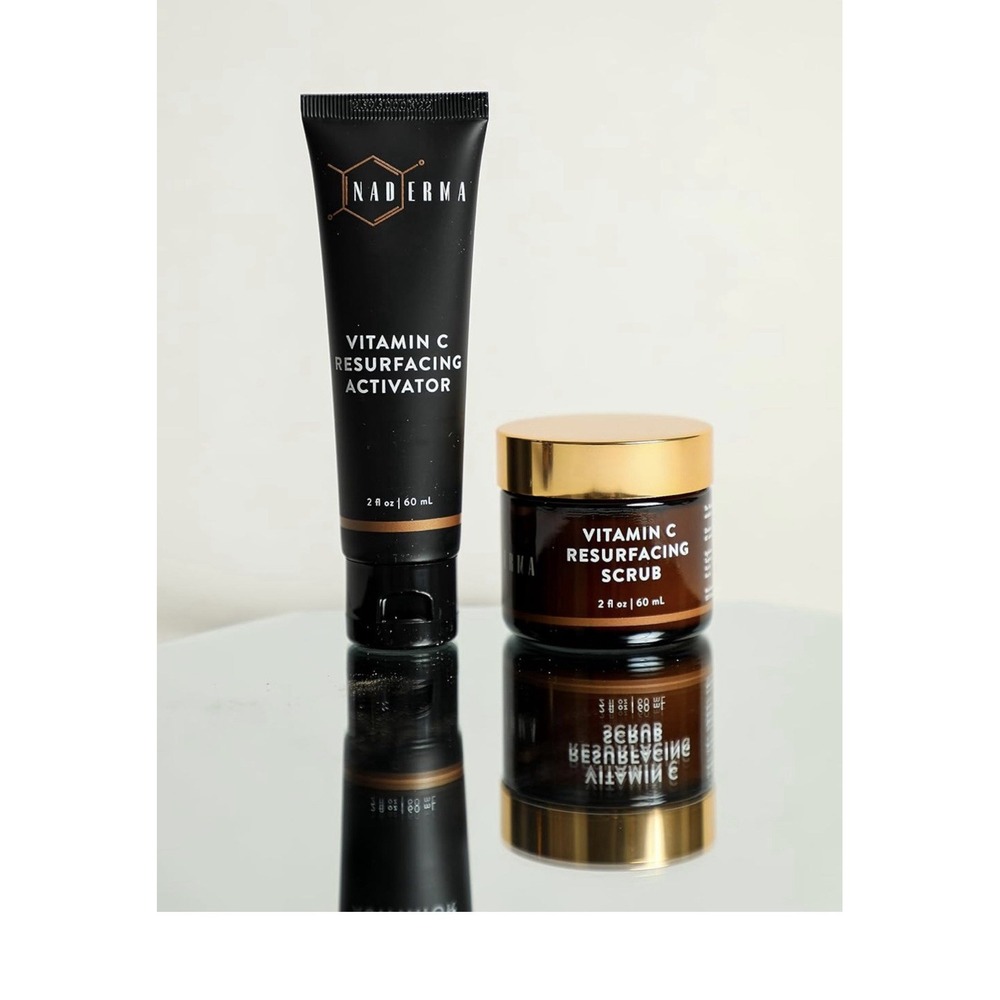 NAD ERMA Exfoliante Rejuvenating Vit C Rejuvenating Scrub + Activator